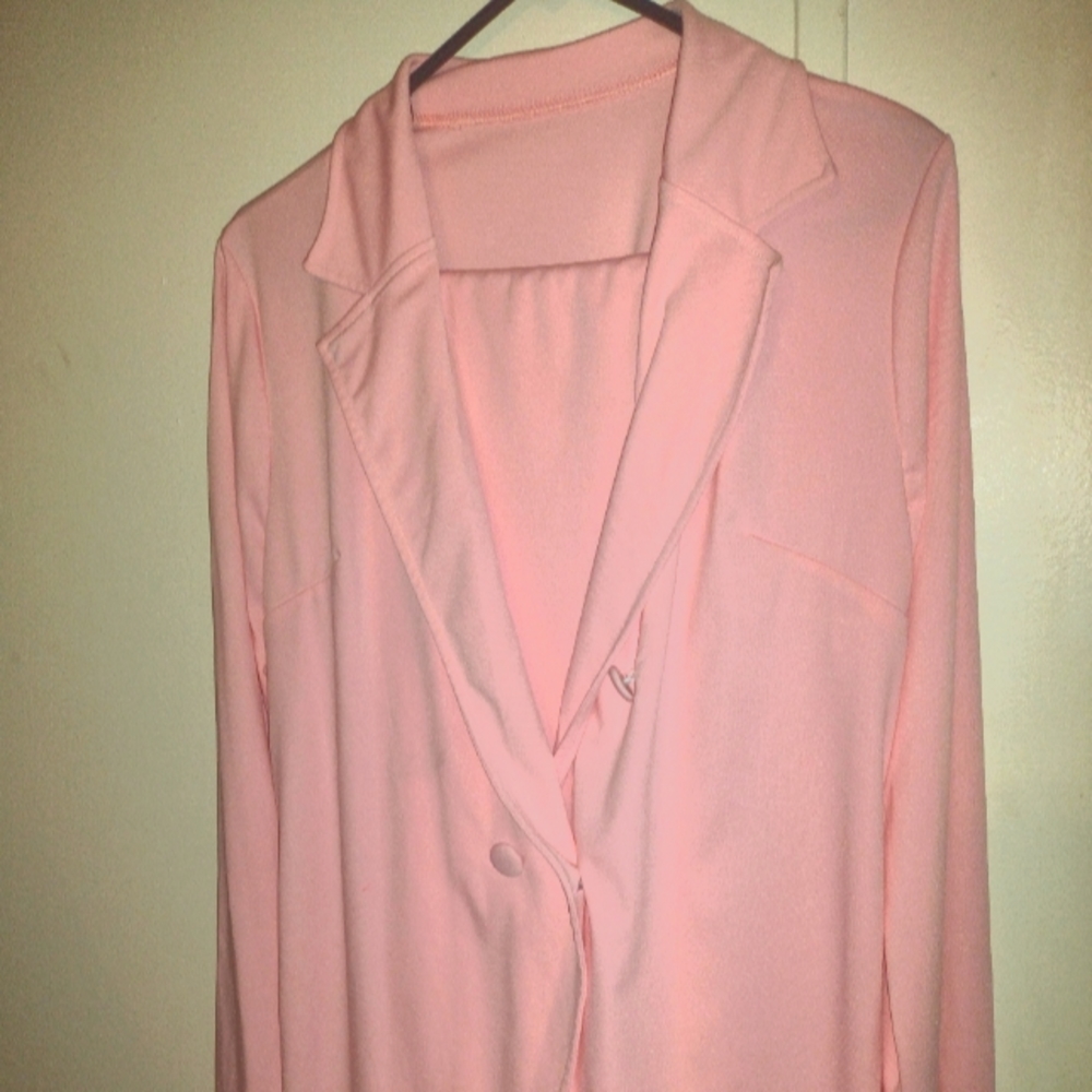 Baby pink two piece suit XXL